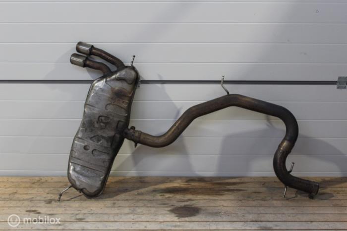 Echappement silencieux arrière d'un Volkswagen Golf, Autos : Pièces & Accessoires, Systèmes d'échappement, Volkswagen, Utilisé