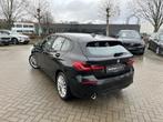 BMW 1-serie 118i Aut. | Carplay | Cruise | LED | LMV, Auto's, BMW, Gebruikt, 136 pk, Zwart, 5 zetels