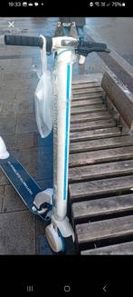 400e, Fietsen en Brommers, Steps, Ophalen, Nieuw