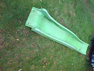 Glijbaan voor schommel beschikbaar voor biedingen