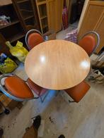 Table cuisine 3chaises 1 tabouret, Maison & Meubles, Enlèvement