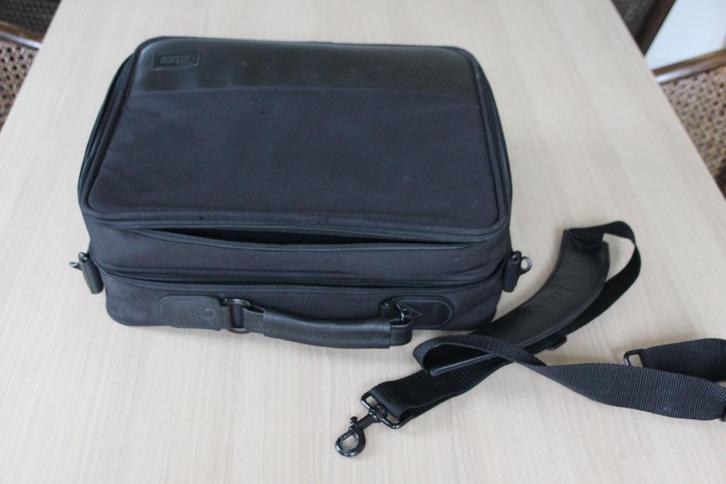 Computertas Targus, Computers en Software, Laptoptassen, Gebruikt, Schoudertas, Ophalen of Verzenden