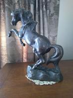 Cheval en bronze,  4,6kg,région 4620, Enlèvement, Bronze