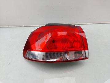 ACHTERLICHT LINKS Volkswagen Golf VI (5K1) (01-2008/11-2013) beschikbaar voor biedingen