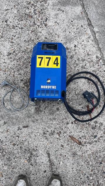 Sterke 24V acculader Société Normand M24S40 Heftruck lader beschikbaar voor biedingen