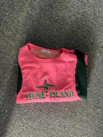 Roze trui stone island beschikbaar voor biedingen