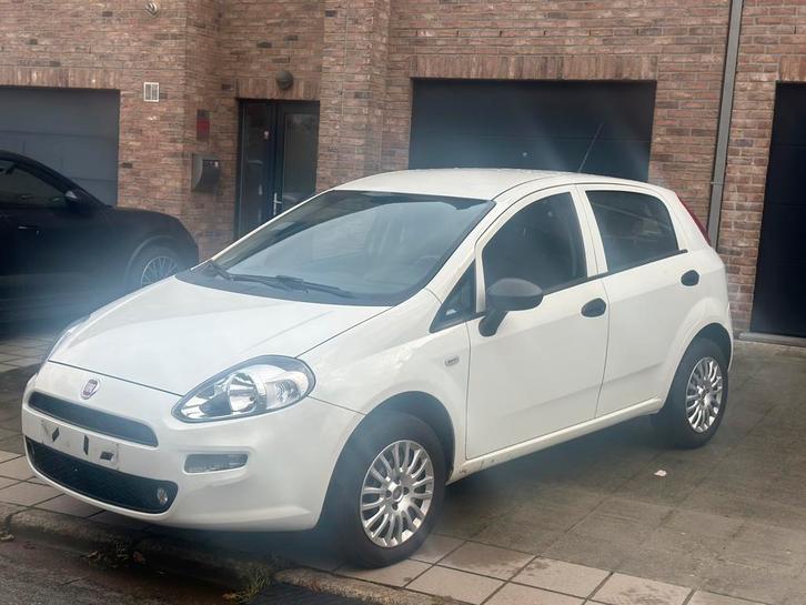 Fiat grand-Punto* 1.4i essence /CNG* 47.000km* A/C*5P, Auto's, Fiat, Bedrijf, Punto, Benzine, Euro 6, Stadsauto, 5 deurs, Handgeschakeld