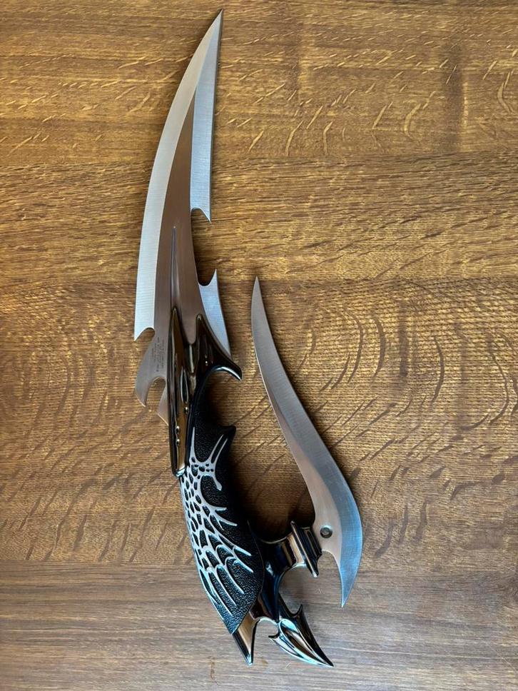 Gil Hibben United Cutlery “The Scorpion” fantasy mes, Verzamelen, Militaria | Algemeen, Overige soorten, Mes of Dolk, Ophalen