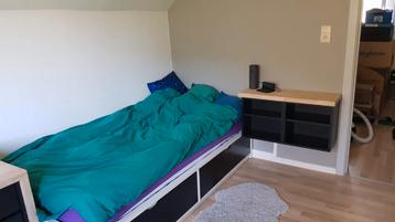 Eenpersoonsbed met 2 schuiven + lattenbodem  beschikbaar voor biedingen