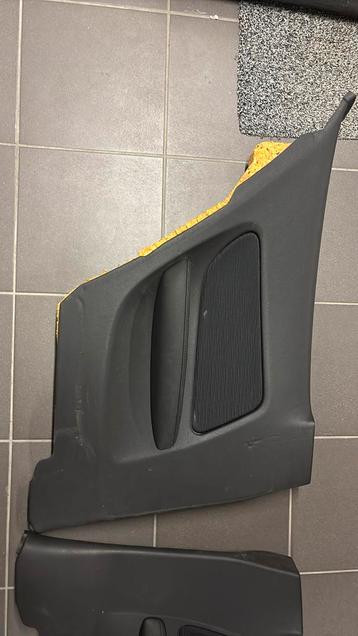 Bmw E81 - pièces habitacle (siège et interieur porte) beschikbaar voor biedingen