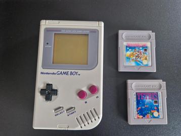 Game Boy + 2 spelletjes beschikbaar voor biedingen