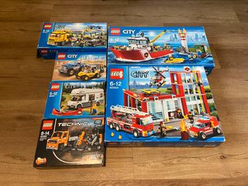 Verschillende lego sets beschikbaar voor biedingen