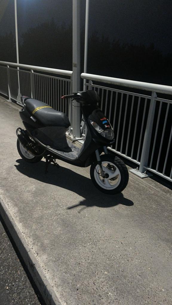 Peugeot vivacity, Fietsen en Brommers, Snorfietsen en Snorscooters, Gebruikt, Peugeot, Tweetakt, Ophalen