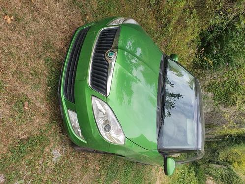 SKODA FABIA 1200 TDI EURO 5, Autos, Skoda, Particulier, Fabia, ABS, Caméra de recul, Airbags, Air conditionné, Alarme, Android Auto