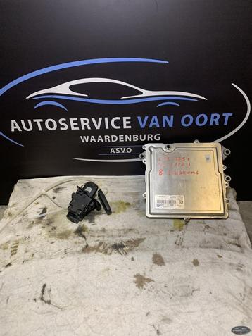 BMW N55 N55B30 335i ecu motormanagement met sleutels beschikbaar voor biedingen