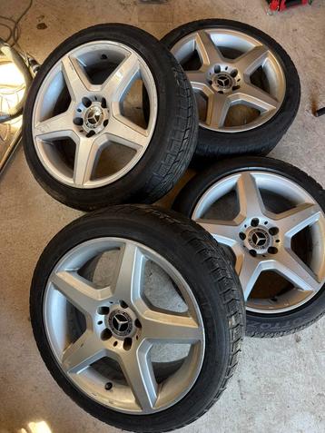 Mercedes benz velgen 17 inch beschikbaar voor biedingen