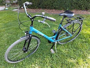 Damesfiets maat 47 beschikbaar voor biedingen