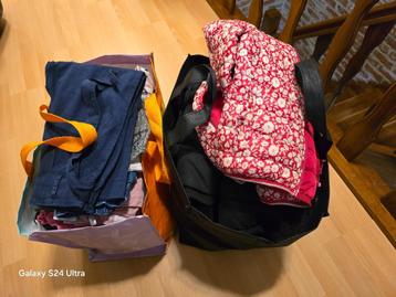 Kinderkleding - meisjes - 3 tot 5 jaar beschikbaar voor biedingen