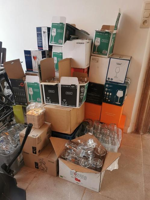 Groot lot glazen, Huis en Inrichting, Keuken | Servies, Zo goed als nieuw, Glas, Ophalen