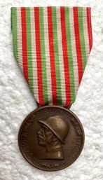 Medaille, Italië 1915-18 Italië-Oostenrijk Oorlogsmedaille, Verzamelen, Ophalen of Verzenden, Landmacht, Lintje, Medaille of Wings