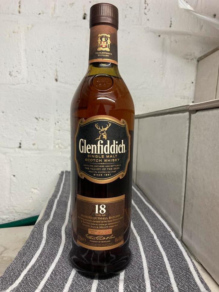 Glenfiddich 18 Years Old single malt Schotse whisky, Verzamelen, Wijnen, Zo goed als nieuw, Verzenden