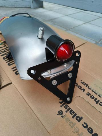 Moto Guzzi V7 I - II - III 750 / 850 v & a spatbord Baak beschikbaar voor biedingen