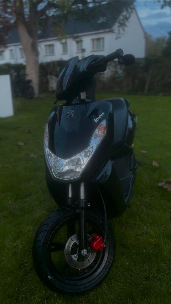 Peugeot kisbee, Fietsen en Brommers, Scooters | Peugeot, Gebruikt, Overige modellen, Klasse A (25 km/u), Benzine, Ophalen