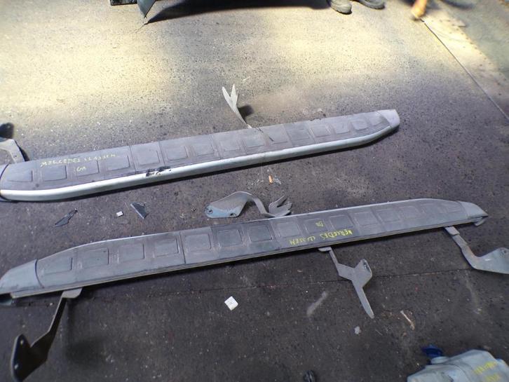 Marche pieds Mercedes W163 1998-2001 LP/14889, Autos : Pièces & Accessoires, Carrosserie & Tôlerie, Avant, Utilisé, Enlèvement