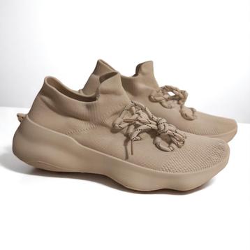 Kinder instap sneakers met sierveter beige 43 (valt als 42) beschikbaar voor biedingen