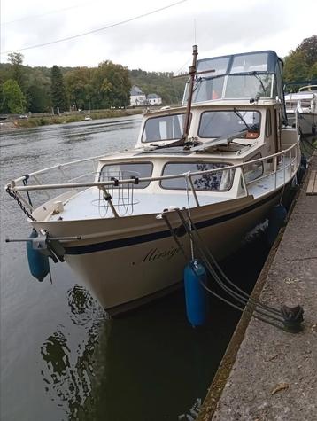 Nederlandse speedboot 11m bij 3m beschikbaar voor biedingen