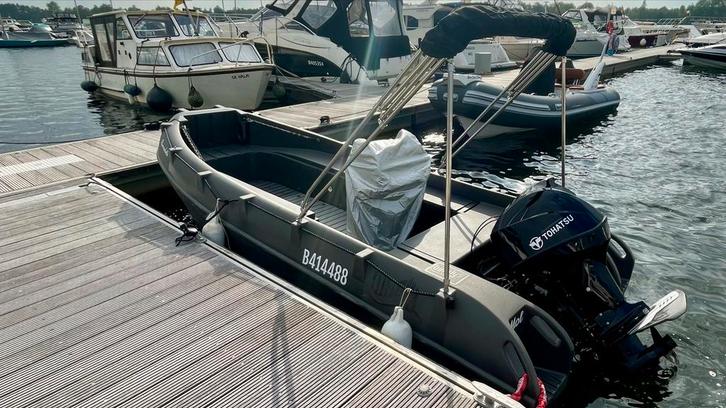 Whaly 455 Tohatsu 60pk, Watersport en Boten, Sloepen, Zo goed als nieuw, 50 tot 70 pk, 3 tot 6 meter, Buitenboordmotor, Benzine