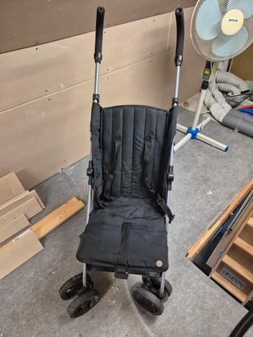 Buggy beschikbaar voor biedingen