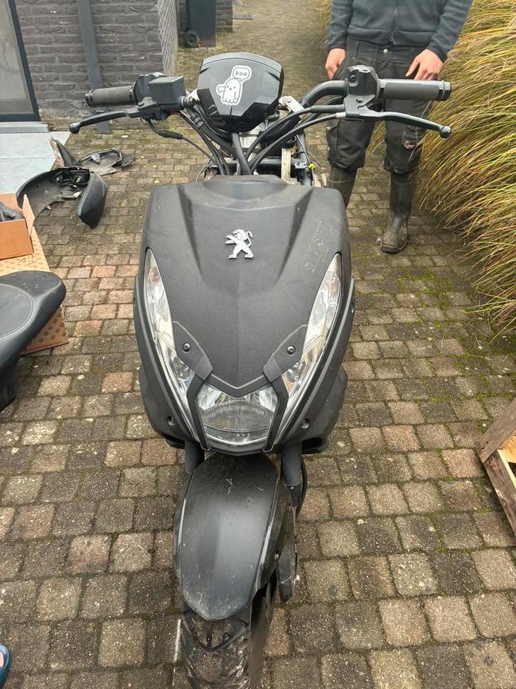 Peugeot streetzone 2t te koop, Fietsen en Brommers, Snorfietsen en Snorscooters, Gebruikt, Peugeot, Tweetakt, Ophalen