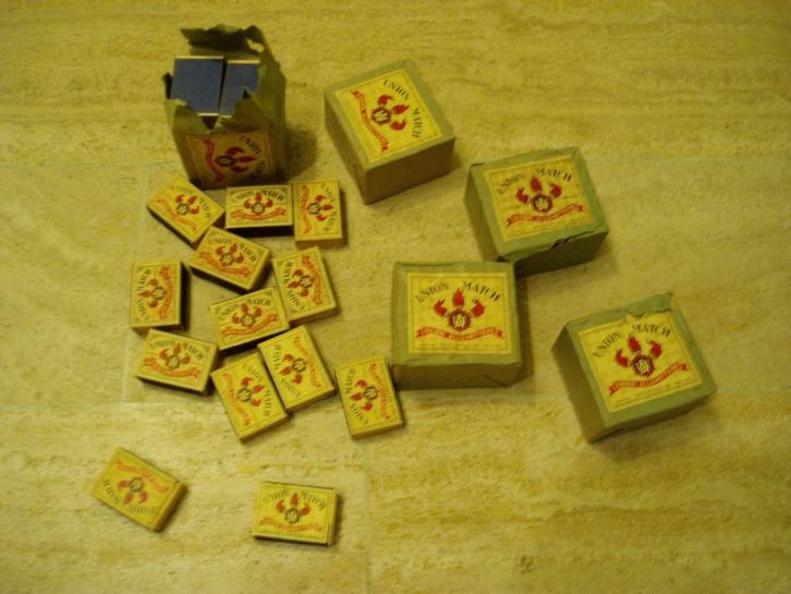 vintage lucifers union Match, 63 kleine doosjes zie foto, Collections, Articles de fumeurs, Briquets & Boîtes d'allumettes, Comme neuf