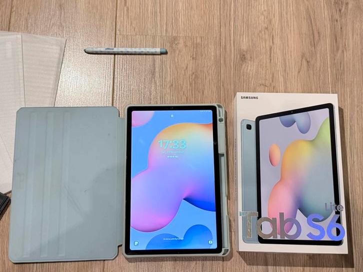 Samsung tablet s6 lite 64gb licht blauw, Computers en Software, Android Tablets, Gebruikt, Wi-Fi, 10 inch, 64 GB, Uitbreidbaar geheugen