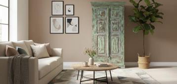 Hoge India kast beschikbaar voor biedingen