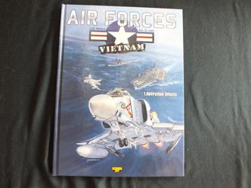 VIETNAMESE LUCHTMACHT (ALBUM VAN 1 JAAR). ZEPHYR EDITIES beschikbaar voor biedingen