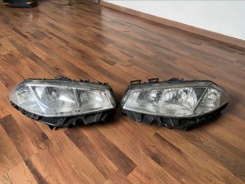 Phares Renault Megane.  beschikbaar voor biedingen