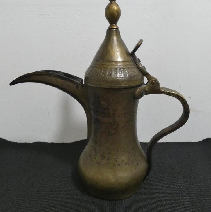 Arabische Dallah traditionele Koffiepot–koper antiek [1208], Antiek en Kunst, Antiek | Overige Antiek, Ophalen of Verzenden
