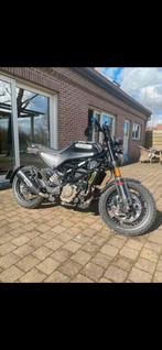125cc motor Husqvarna Svartpilen 125, Motoren, Particulier, 125 cc, 11 kW of minder, 1 cilinder