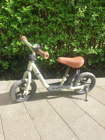 Degelijke loopfiets in gebruikte staat beschikbaar voor biedingen