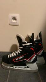 Ijshockey schaatsen CCM - maat 35, Sport en Fitness, Ophalen, Zo goed als nieuw, Schaatsen