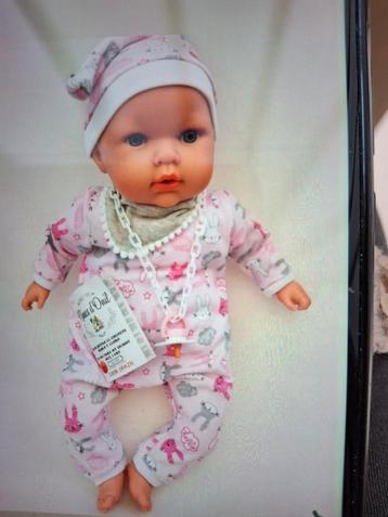 Uitverkoop nu - 30% Nieuwe nines baby pop met geluid Nu 30€  beschikbaar voor biedingen