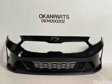 Pare-chocs avant Kia Ceed III (CD) 86511-J7000, Utilisé, Avant, Pare-chocs