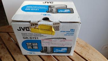 jvc digitale camera klein defect in doos mini dv beschikbaar voor biedingen