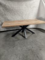Nieuwe massief eiken tafel, Huis en Inrichting, Tafels | Eettafels, Ophalen, Rustiek, Eikenhout, Nieuw