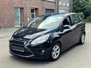 Ford Grand C-max // Gekeurd voor verkoop // EURO 5b // 5 pl beschikbaar voor biedingen