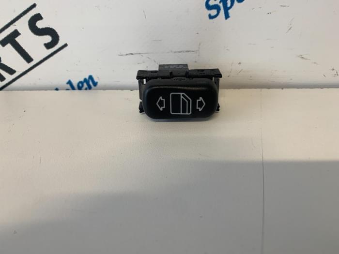 Elektrisch Raam Schakelaar van een Mercedes E-Klasse, Auto-onderdelen, Dashboard en Schakelaars, Mercedes-Benz, Gebruikt, 3 maanden garantie