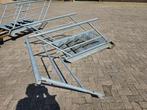 2 x gegalvaniseerde trap met bordes Afm.trap Breed 1.03 m Tr, Doe-het-zelf en Bouw, Ladders en Trappen, Ophalen, Zo goed als nieuw