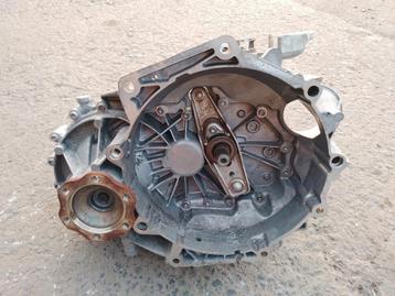 Volkswagen Golf 7 1.0 TSI 12V manuele 6 versnellingsbak UDM beschikbaar voor biedingen